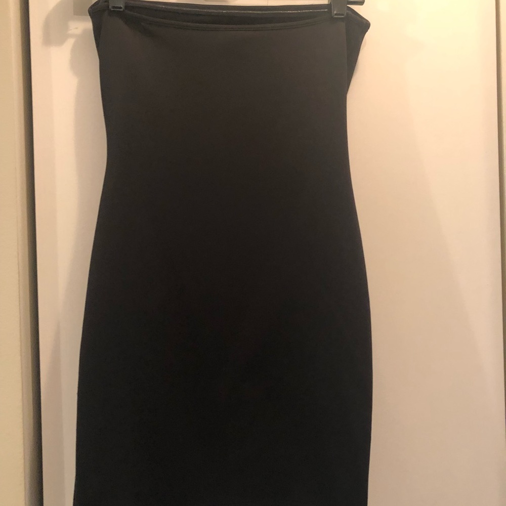 Strapless black and silver black dress